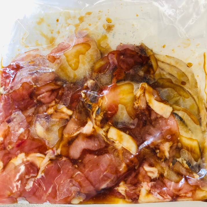 豚こまと玉ねぎのオイスターソースの下味冷凍 レシピ 作り方 By ろーるけーき 楽天レシピ 豚こまと玉ねぎのオイスターソースの下味冷凍 レシピ 作り方 By ろーるけーき 楽天レシピ